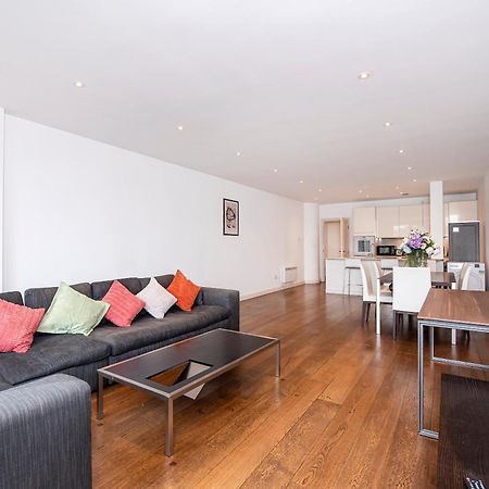 Central 2 Bed Maissonette London Bagian luar foto