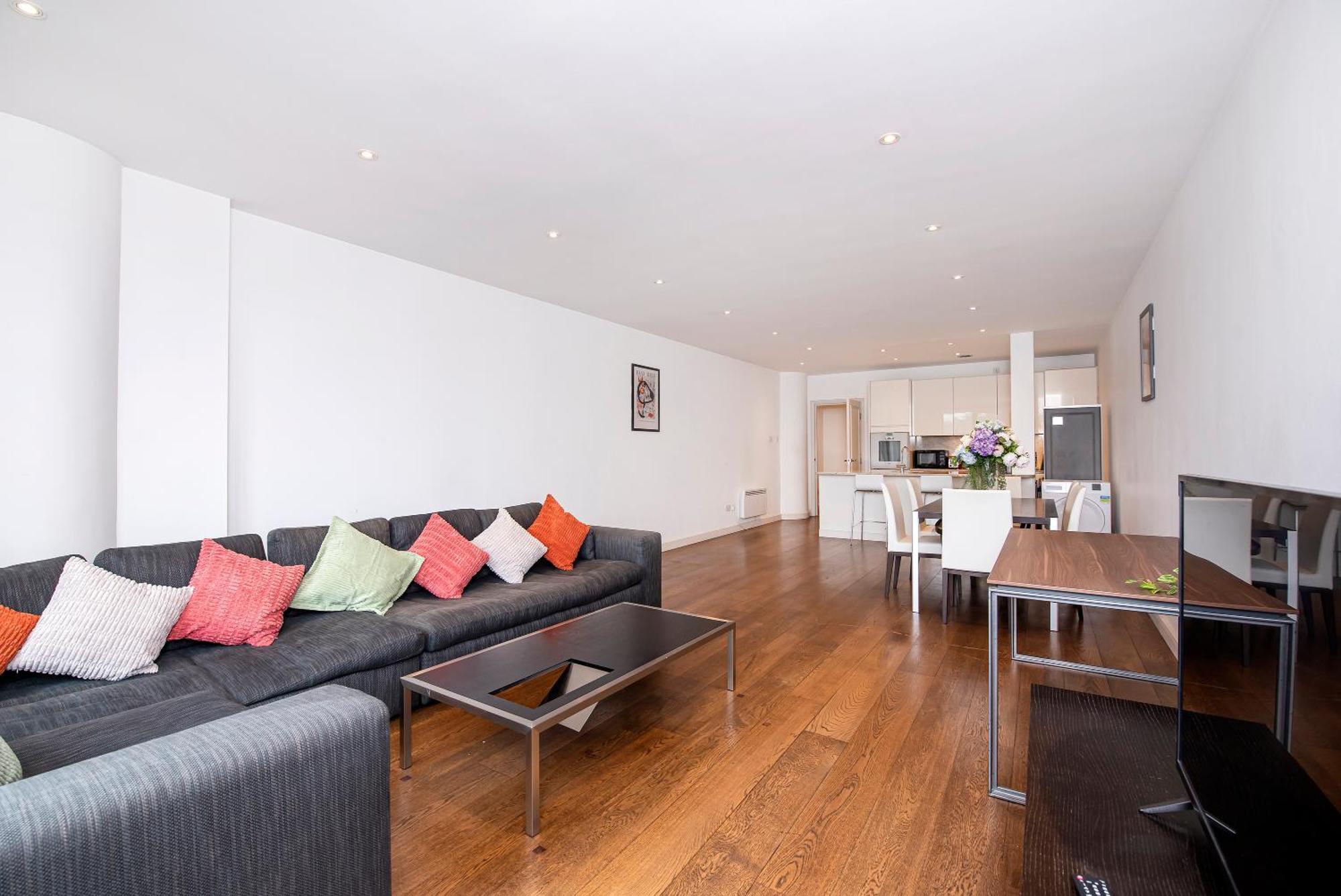 Central 2 Bed Maissonette London Bagian luar foto